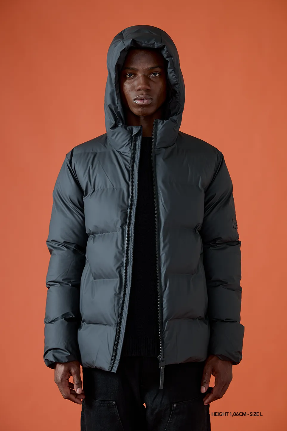 MAMBA "GRAYSCALE" COAT